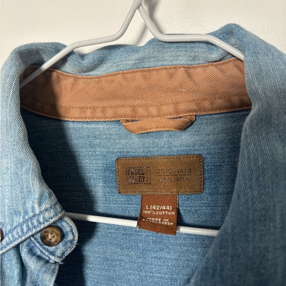 Y2K Faded Glory Light Blue Denim Shirt with Tan Collar - Picture 2 of 4